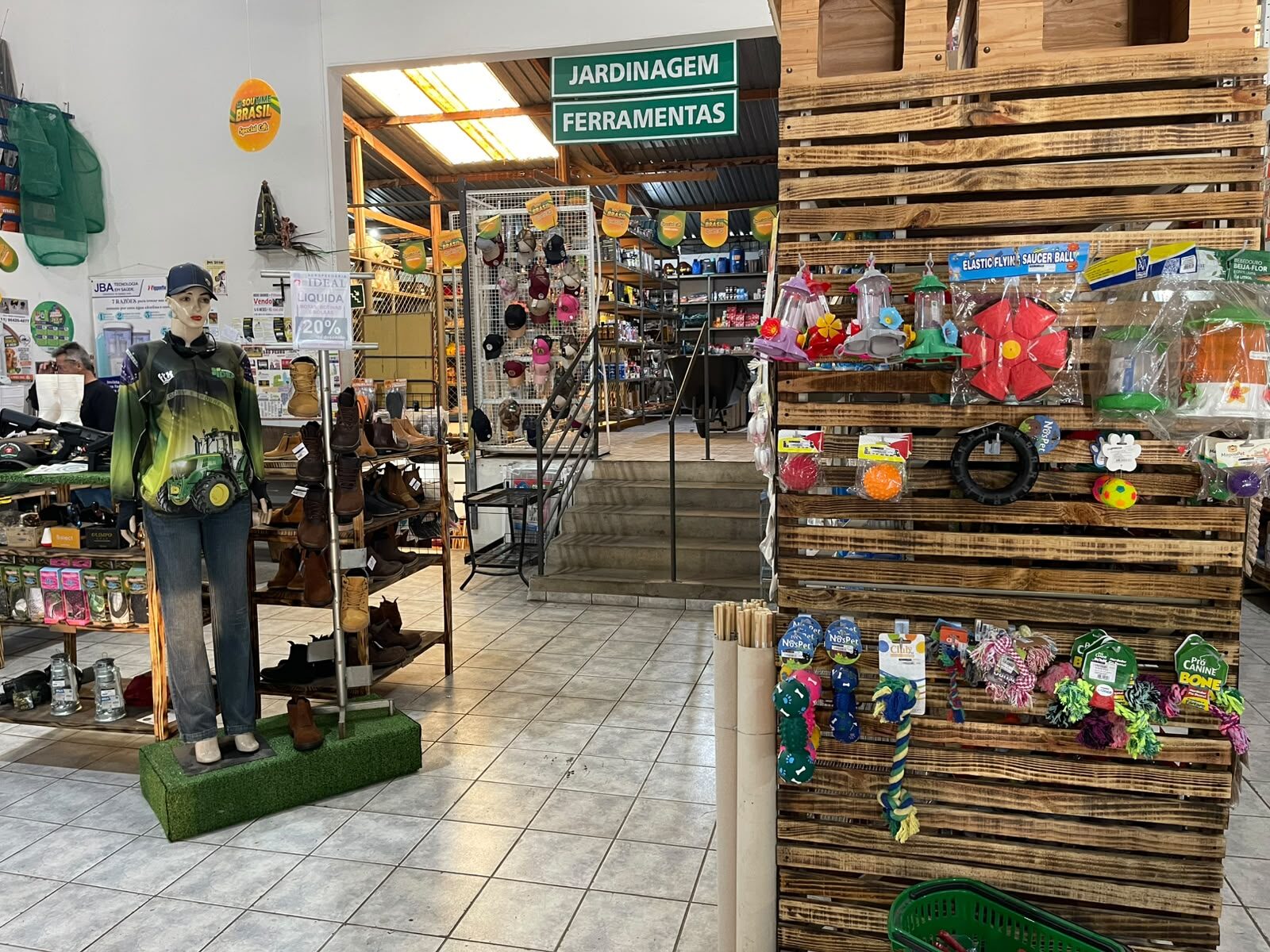Setor de jardinagem e ferramentas